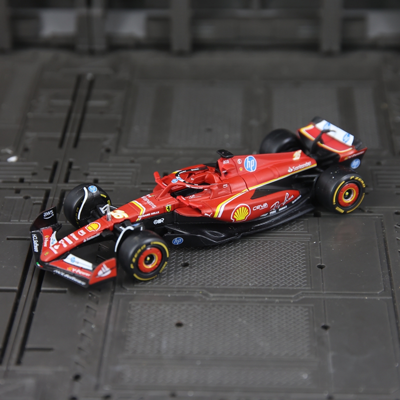 Bburago 1:43 Simulated Ferrari - Car Accessories Toy ulasan dan harga