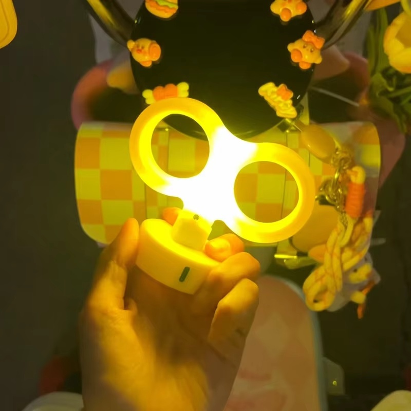 Rotating Luminous Wind Up Scoo - Car Accessories For Decoration ulasan dan harga
